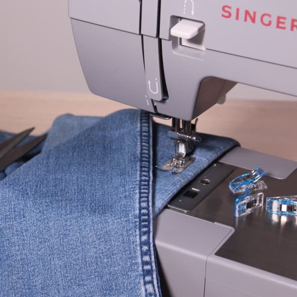aguja-coser-vaqueros-maquina-2